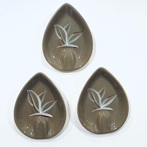 Winfield Santa Monica Calif USA Three Ceramic Leaf Set Ashtrays